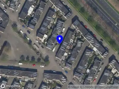 Brandweer met grote spoed naar de Botterstraat in Rotterdam vanwege reanimatie