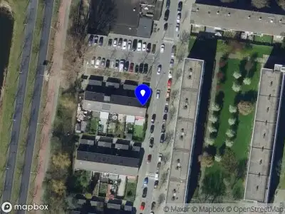 Traumahelikopter met grote spoed naar de Lakerveld in Rotterdam