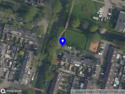 Brandweer met grote spoed naar de Sterrenlaan in Bleiswijk vanwege reanimatie