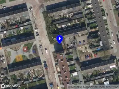 Brandweer met gepaste spoed naar de Ampèreweg in Breda vanwege wateroverlast