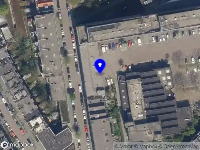 Ambulance met grote spoed naar de Sint-Agathastraat in Rotterdam