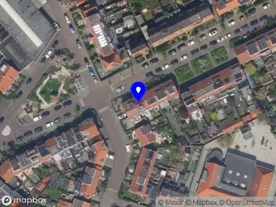 Ambulance met gepaste spoed naar de Rozenlaan in Vlaardingen
