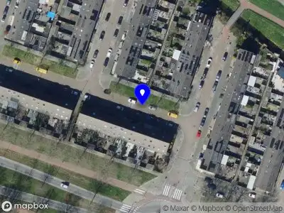 Ambulance met gepaste spoed naar de Beschoeiing in Hoogvliet Rotterdam