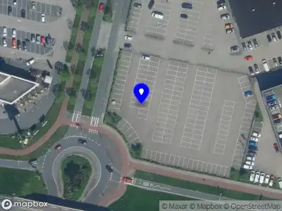 Ambulance met gepaste spoed naar de Pieter Ghijsenlaan in Zaandam