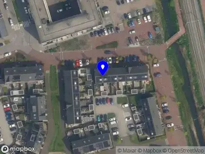 Traumahelikopter met grote spoed naar de Vossenzoom in Pijnacker