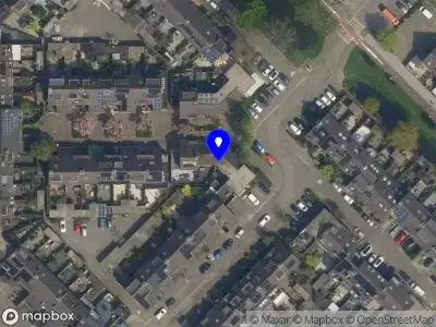 Ambulance met grote spoed naar de Irisveld in Nieuwerkerk aan den IJssel