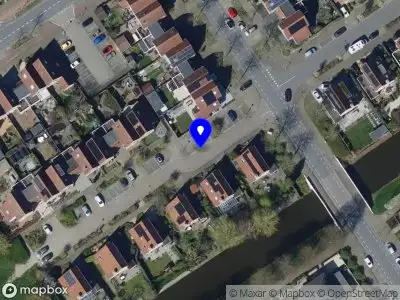 112 melding Ambulance met gepaste spoed naar de Van 't Woutstraat in Hellevoetsluis