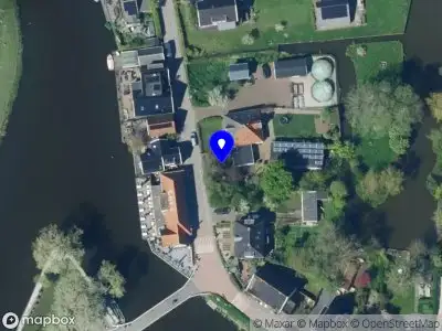 Ambulance met gepaste spoed naar de Slimdijk in Oudendijk