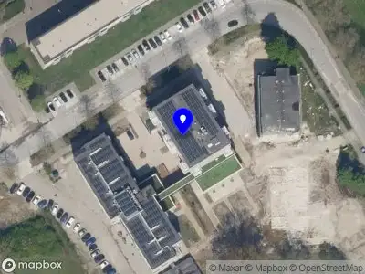 Ambulance met grote spoed naar de Fluiterlaan in Capelle aan den IJssel