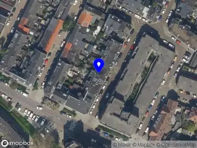 Brandweer met grote spoed naar de Heenvlietsestraat in Schiedam vanwege gebouwbrand