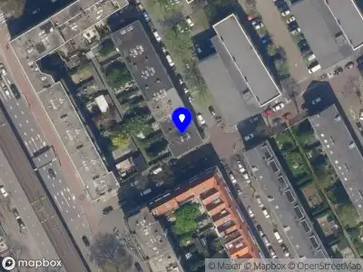 Ambulance met grote spoed naar de Talmastraat in Rotterdam