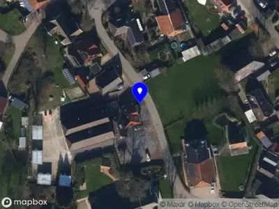 Brandweer met grote spoed naar de Molenweg in Godlinze