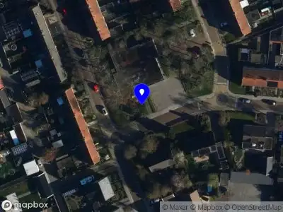 Ambulance met grote spoed naar de Pastoor Braakstraat in Slootdorp