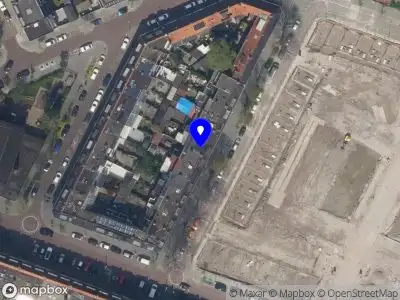 Ambulance met gepaste spoed naar de Spruytstraat in Rotterdam