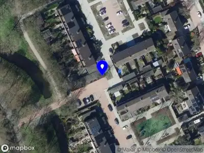 Ambulance met grote spoed naar de Apollostraat in Spijkenisse