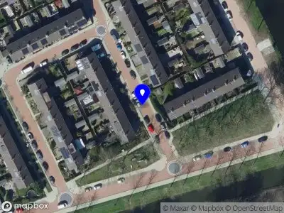 Ambulance met grote spoed naar de Tollensstraat in Spijkenisse
