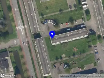 Ambulance met gepaste spoed naar de Wingerd in Capelle aan den IJssel