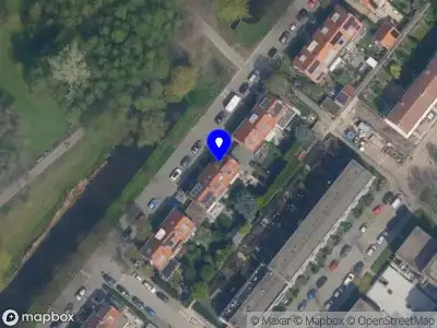 Ambulance met grote spoed naar de Lindesingel in Rotterdam