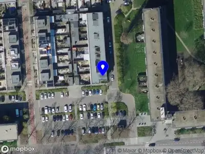 Ambulance met gepaste spoed naar de Taxusstraat in Spijkenisse