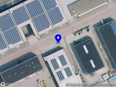 Brandweer met gepaste spoed naar de Nylonstraat in Genemuiden vanwege waarnemen gaslucht