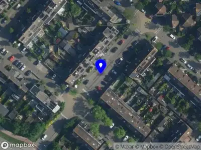 Ambulance met grote spoed naar de Stuttebos in Hoofddorp