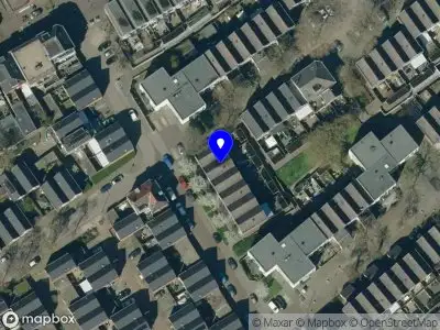 Brandweer met grote spoed naar de Catharijnestraat in Arnhem vanwege waarnemen gaslucht