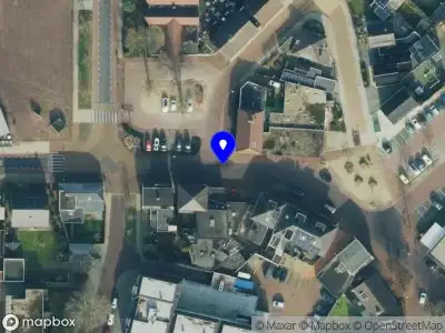 Politie naar de Nijverdalsestraat in Wierden vanwege aanrijding met letsel