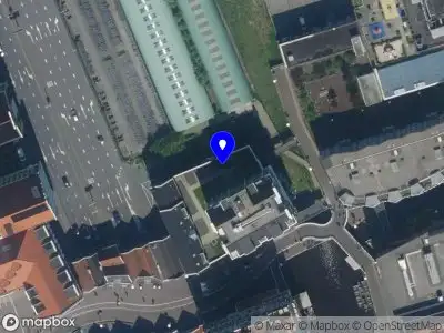 Ambulance met grote spoed naar de Smidspad in Zaandam