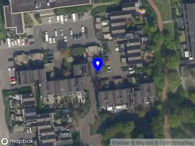 Ambulance met gepaste spoed naar de Warenarburg in Capelle aan den IJssel