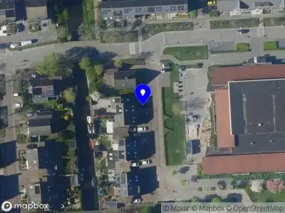 Ambulance naar de De Bouw in Bovenkarspel vanwege ongeval met letsel