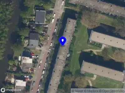 Ambulance met grote spoed naar de Jan van Zutphenstraat in Schiedam