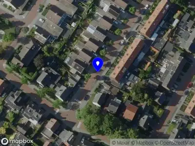 Brandweer en politie met gepaste spoed naar de Sint Hubertusstraat in Weert vanwege stankoverlast
