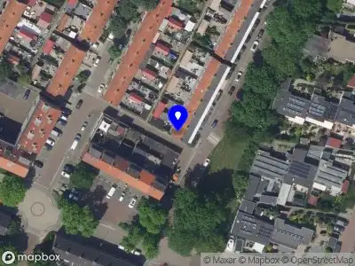 Ambulance met gepaste spoed naar de Zwaluwstraat in Papendrecht