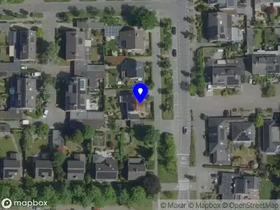 Brandweer met gepaste spoed naar de Oude Kerkdijk in Nuenen vanwege stormschade