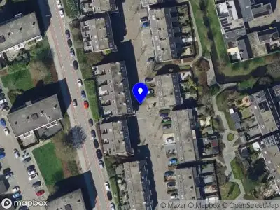 Ambulance met gepaste spoed naar de Viaductweg in Rhoon