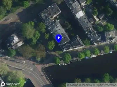 Brandweer met gepaste spoed naar de Kazernestraat in Amsterdam vanwege afhijsen patient