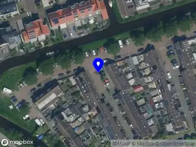 Ambulance met gepaste spoed naar de Lech Walesahof in Zaandam