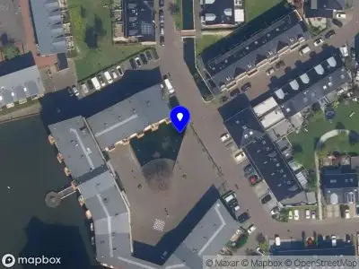 Ambulance met gepaste spoed naar de Olof Palmeborg in Schiedam