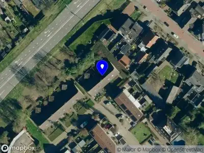 Politie naar de Burgemeester de Bruinstraat in Dieren vanwege aanrijding met letsel