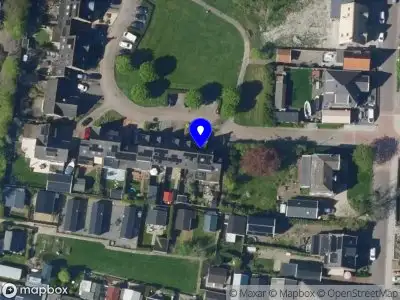 Ambulance met grote spoed naar de Achter 't Bos in Dirkshorn