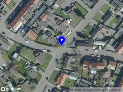 Brandweer met grote spoed naar de Lavendelstraat in Uden vanwege afhijsen patient