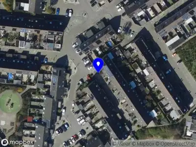 Ambulance met gepaste spoed naar de Slagsteenkreek in Spijkenisse