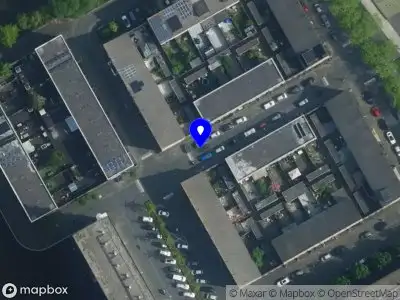 Ambulance met grote spoed naar de Andrej Sacharovstraat in Amsterdam