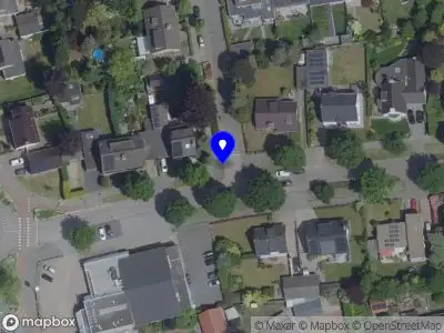 Brandweer met grote spoed naar de Hazelaar in Geldrop vanwege waarnemen gaslucht