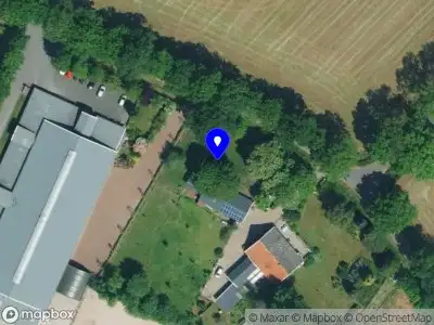 Brandweer met gepaste spoed naar de Kulsdom in Geesteren vanwege waarnemen gaslucht