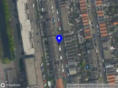 Brandweer met grote spoed naar de Ridder van Catsweg in Gouda vanwege waarnemen gaslucht