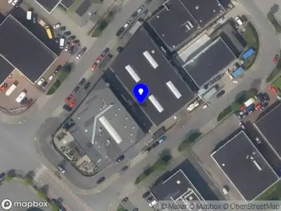 Ambulance met grote spoed naar de De Maessloot in Rijnsburg