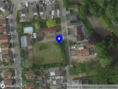 Ambulance met grote spoed naar de Veestraat in Herten