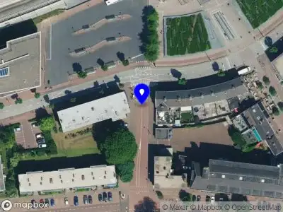 Politie naar de Berkelpoortstraat in Zutphen vanwege aanrijding met letsel