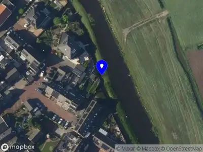Brandweer met grote spoed naar de Dorpsstraat in Aarlanderveen